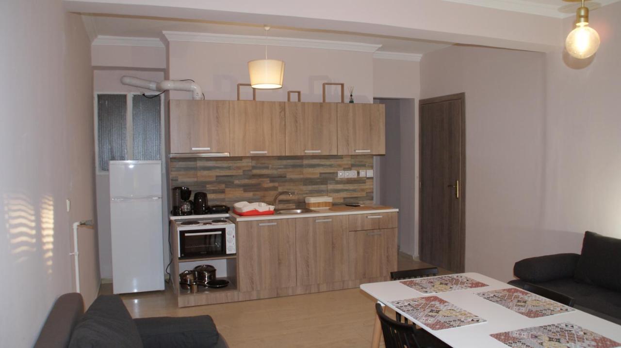 The Victoria Square Apartments Афіни Екстер'єр фото
