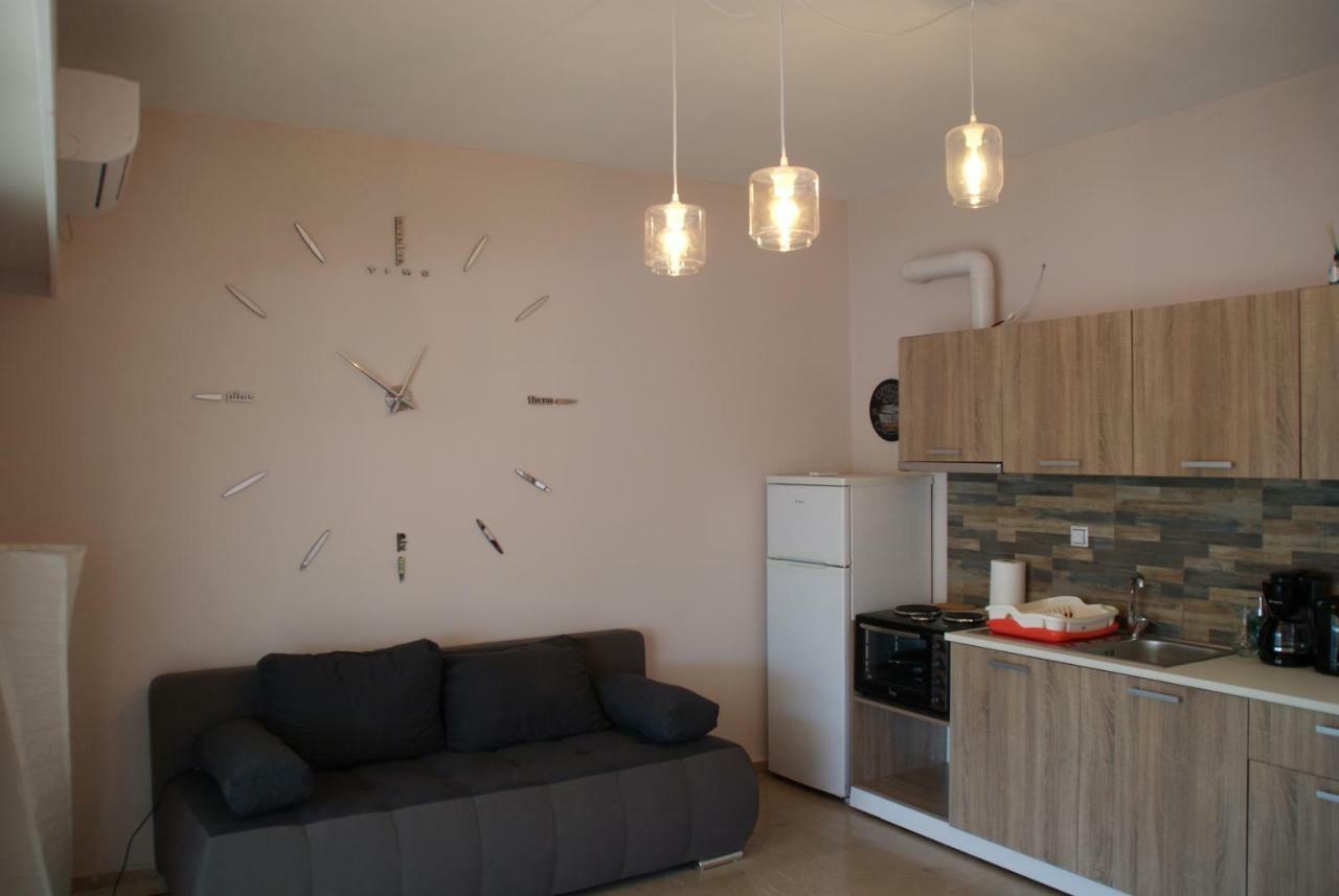 The Victoria Square Apartments Афіни Екстер'єр фото